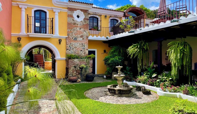Superb 7-bedroom house in Antigua Guatemala. Large terrace w/volcano views