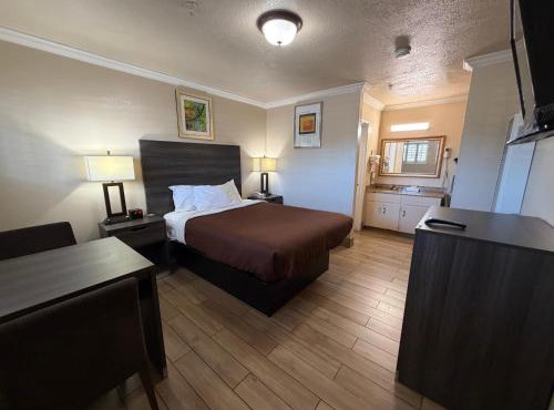 SurfSide Stay