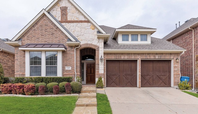 TCH - Spacious 5bd/3ba home in Fairview w/Office