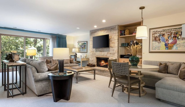 The Galatyn Lodge