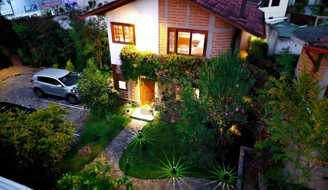 The Love Nest Atitlán - Intimate Retreat Nestled Near Lake Atitlán