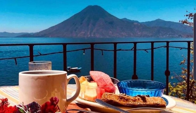 The Paradise of Atitlán Suites - Free Breakfast Supplies