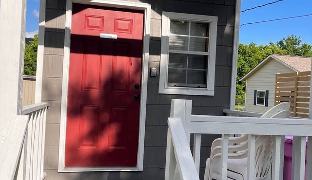 The Tiny House Experience 6m North of Mnt. View Ark. on N. Riverview Rd Cr 186