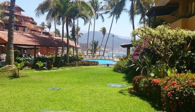 Timeless Old Vallarta Studio with Tennis Court
