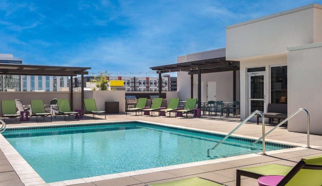 Tru By Hilton Phoenix Midtown