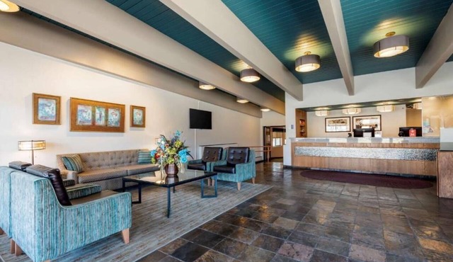 Turquoise Inn and Suites Cortez near Mesa Verde