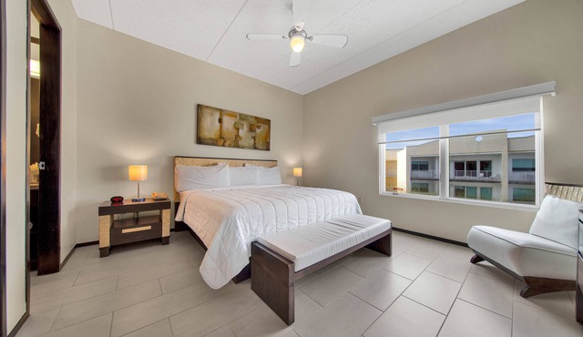 Two Bedroom Apt on Tropical Paradise SPI
