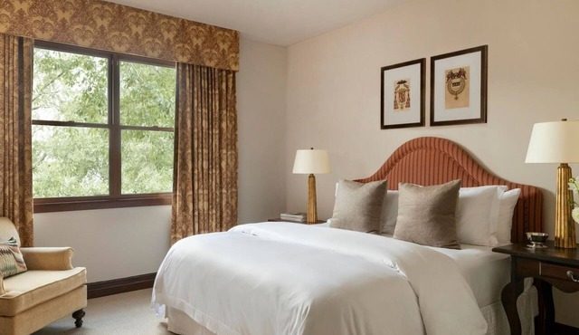 Two Superior Suite | Hotel Granduca | Antique Suite Steps to River Oaks