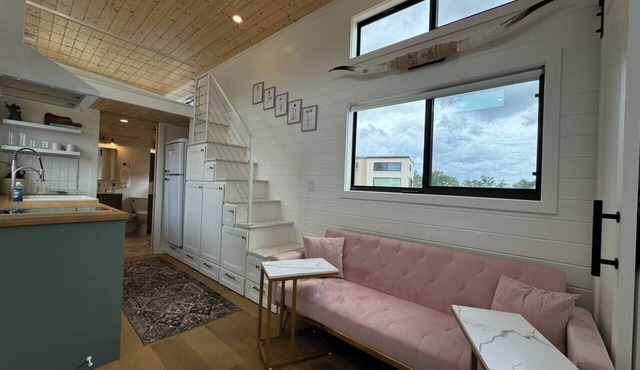 Unit #3 - Modern Tiny Home in the heart of Texas Wineries