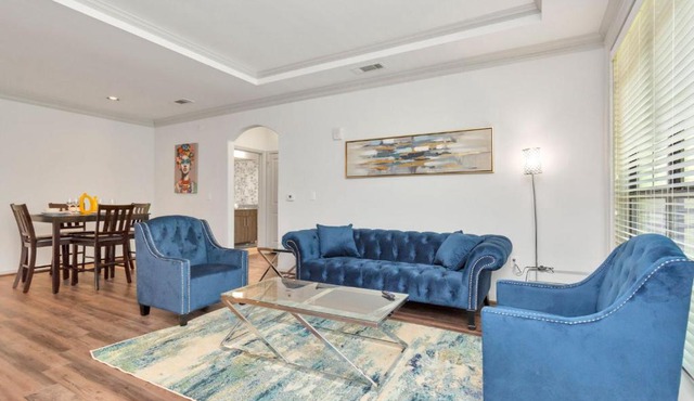 Vibrant & Spacious Double King suite