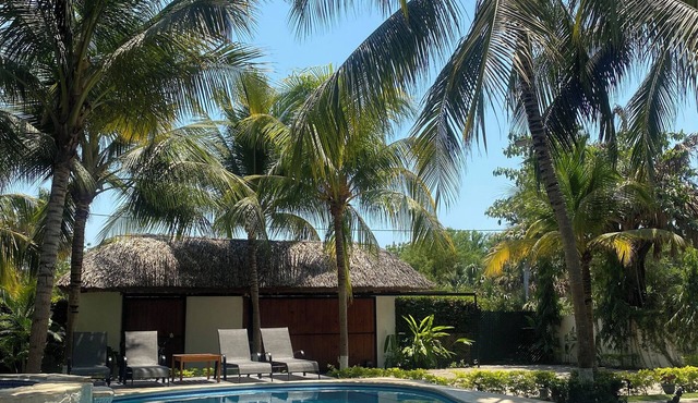 Villa palmeras, villa a few steps away from the beach