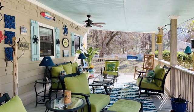 Water front bungalow for rest, relaxation and rejuvenation!