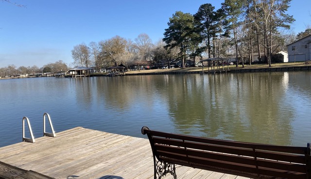 Waterfront Family Lake House with Gameroom