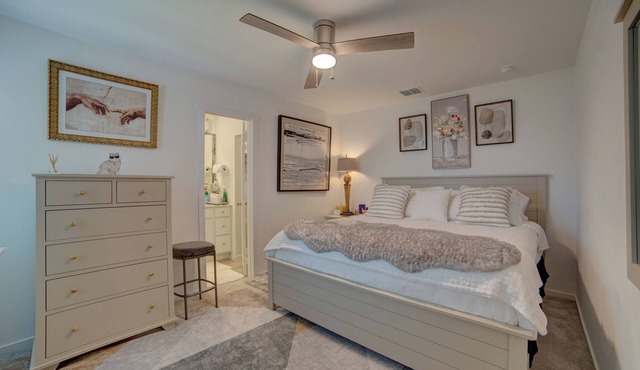 Welcome to our Lovely 3BD and 2.5BA 1 King , 2Queen Beds in Lovely Princeton TX