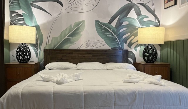 Wild Ginger Hotel in Hilo