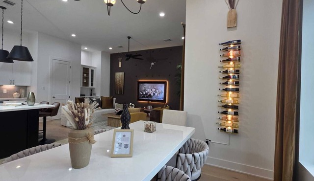World Cup Luxury Rooftop Terrace Sleeps 7