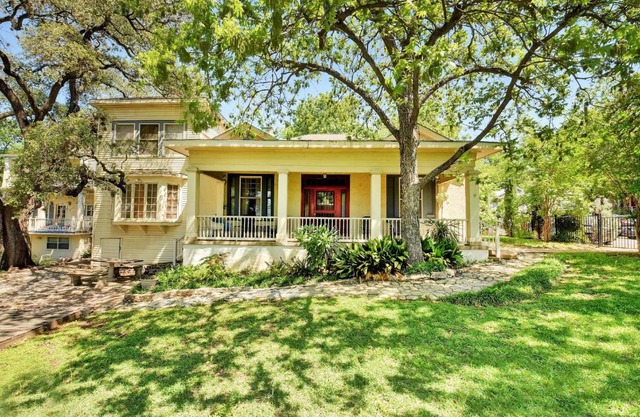 Austin Home 1900