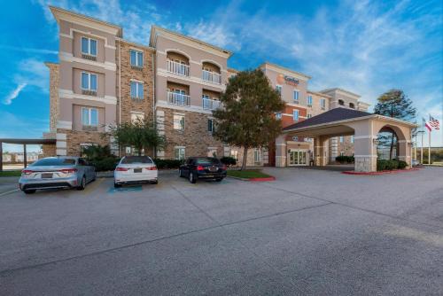 Comfort Suites 