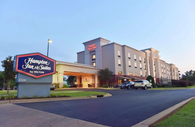 Hampton Inn Suites Alexandria 