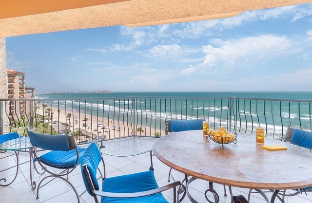 Sonoran Sea W-705 Salty Sea Retreat Nicely Furnished Oceanfront