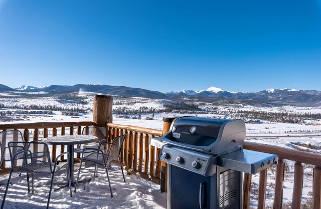Sweeping Valley Views | Spruce Ridge 714H | Ski Getaway | Families Welcome!