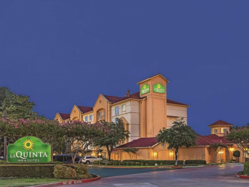 Photo of Buildings in South Arlington