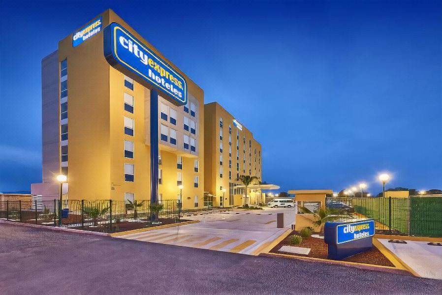 Photo of Buildings in Guadalupe