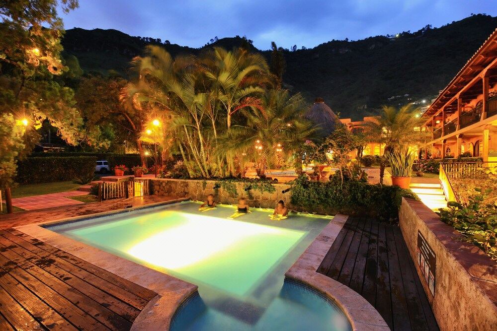 Photo of Outdoor in Santa Catarina Palopo