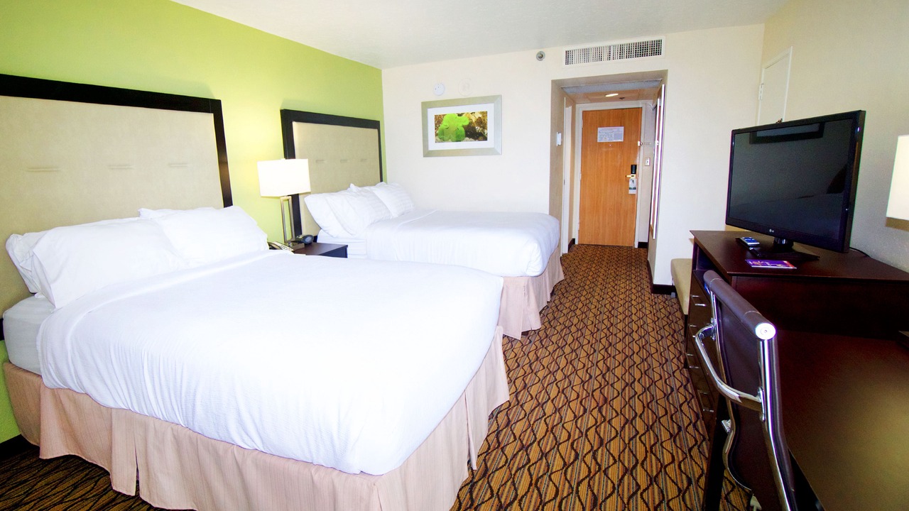 Photo of Bedroom in Central City