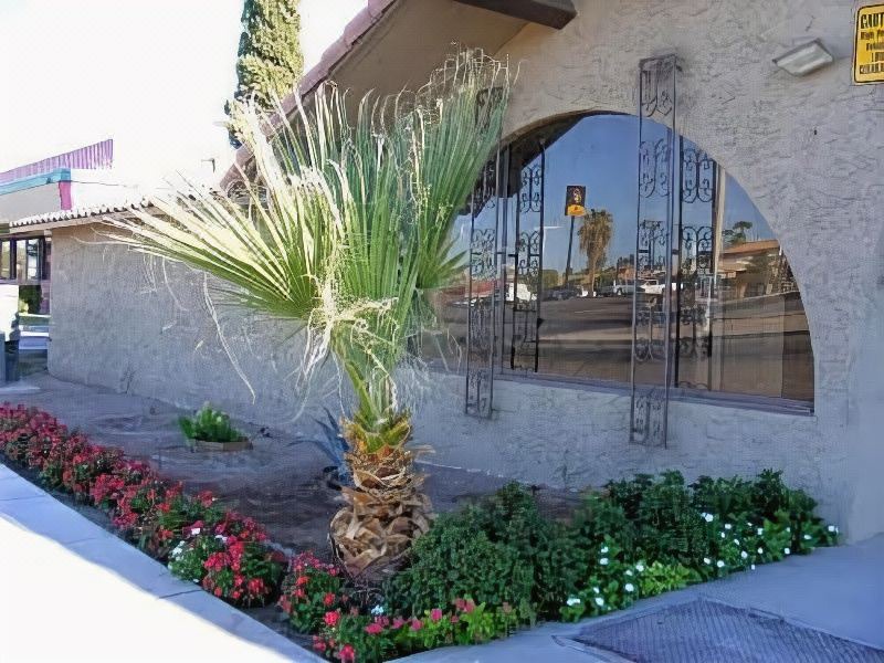 Photo of Others in Blythe