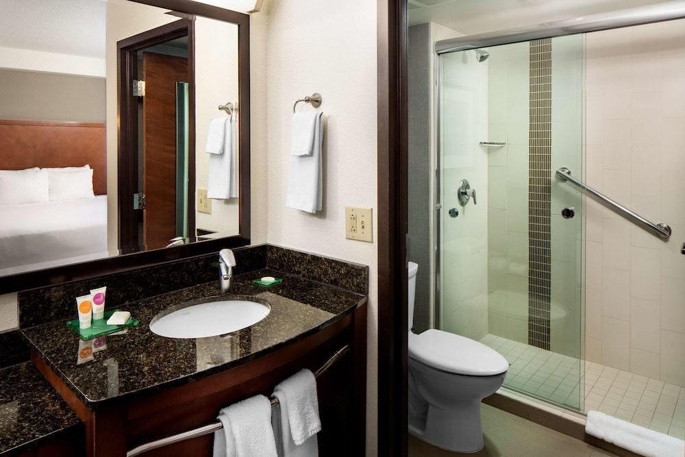 Photo of Bathroom in Park Central