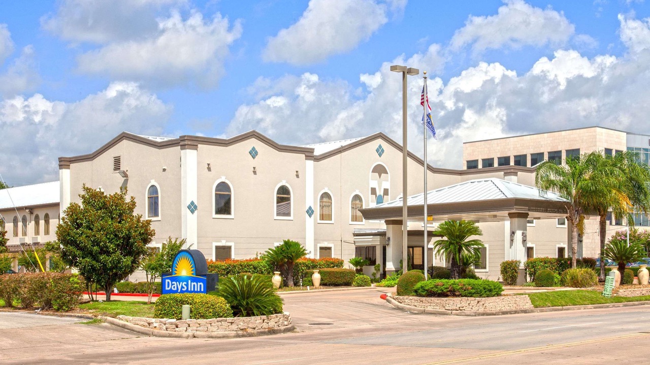 Photo of Buildings in Webster