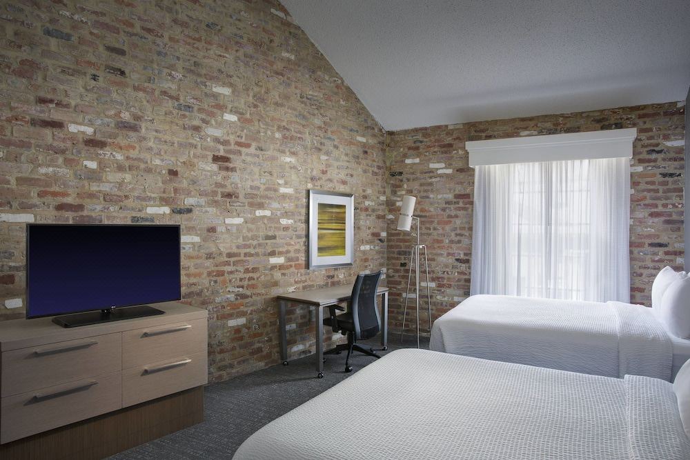 Photo of Bedroom in Arts/Warehouse District
