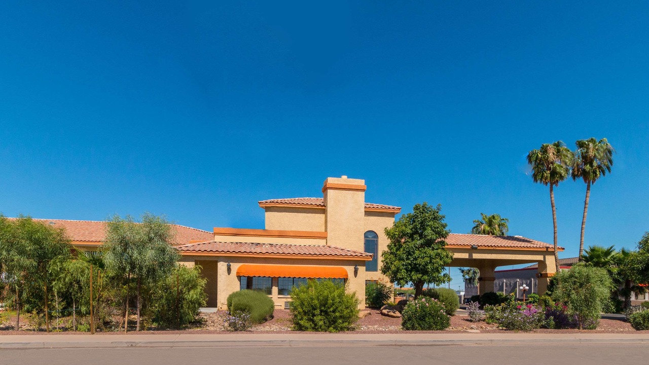 Photo of Buildings in Casa Grande