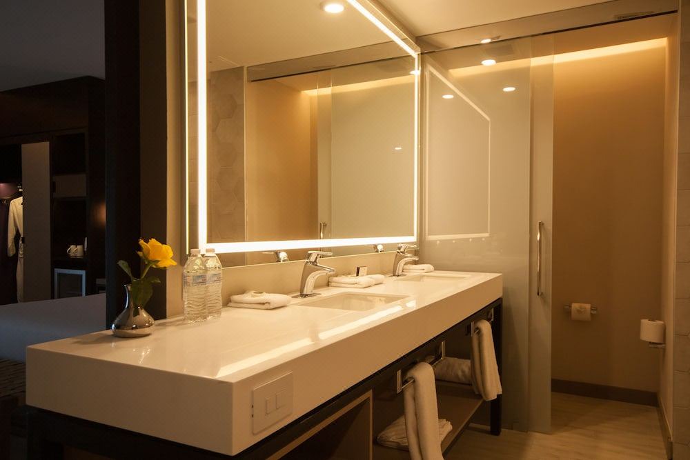 Photo of Bathroom in Zona 10
