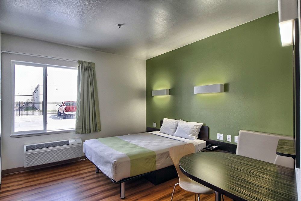 Photo of Bedroom in Weslaco