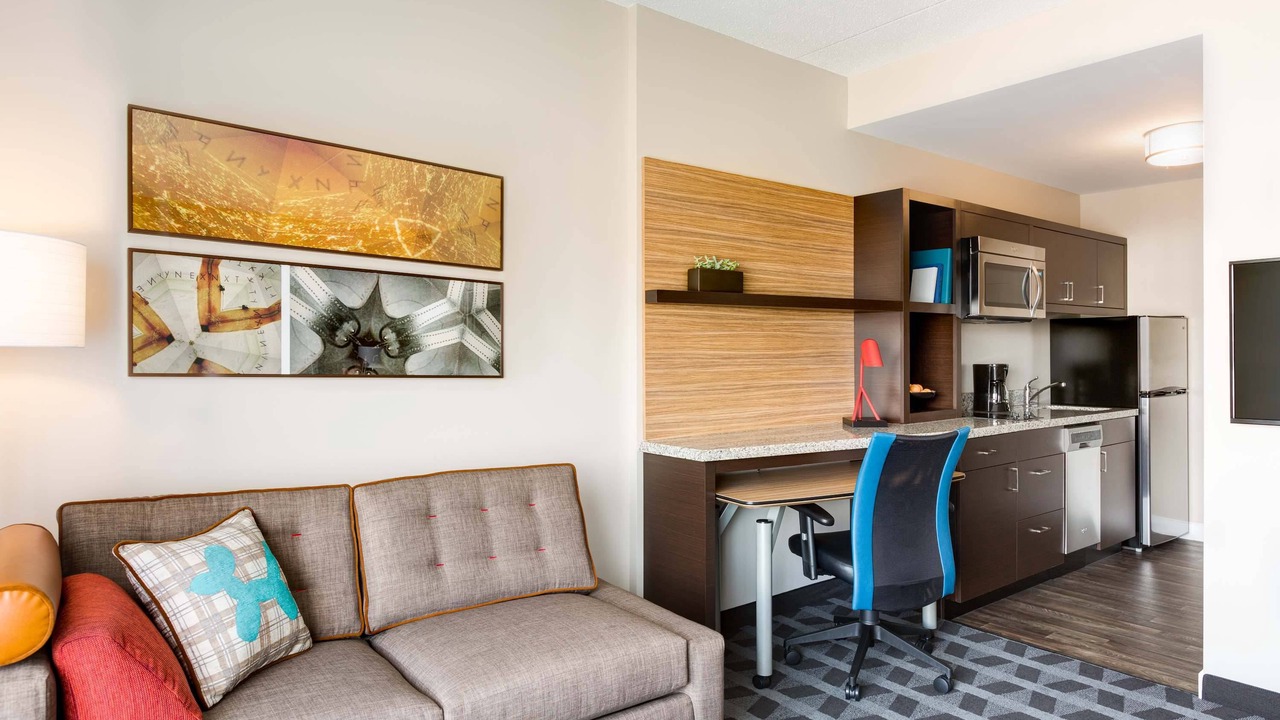 Photo of Livingroom in Alexandria
