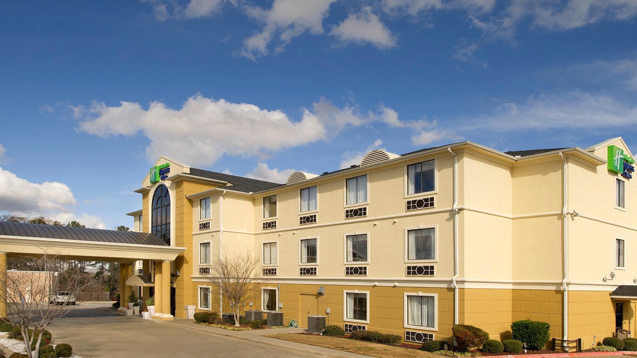 Photo of Buildings in Mount Pleasant