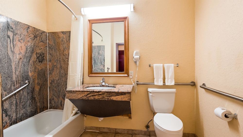 Photo of Bathroom in Texas City
