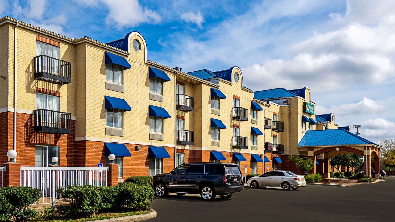 Photo of Buildings in North San Antonio - SAT
