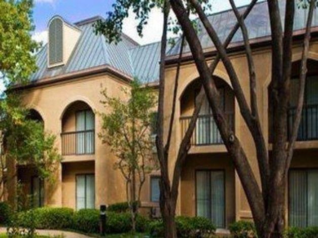 Photo of Buildings in Las Colinas