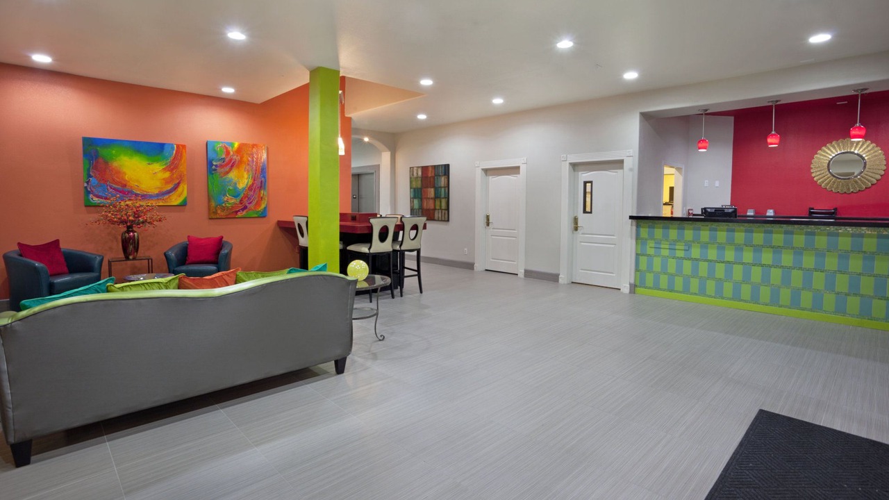 Photo of Livingroom in Pharr