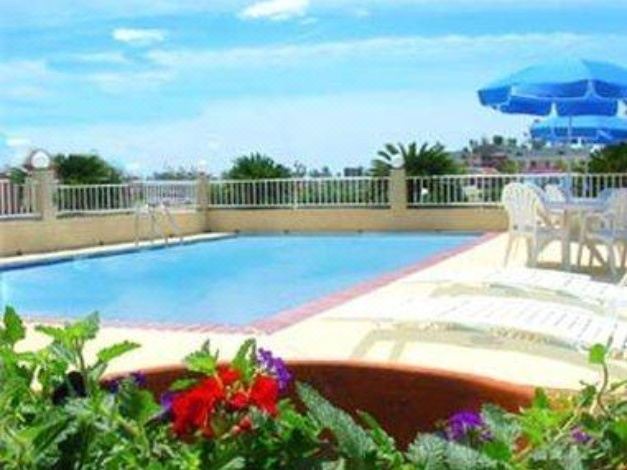 Photo of Outdoor in Orange