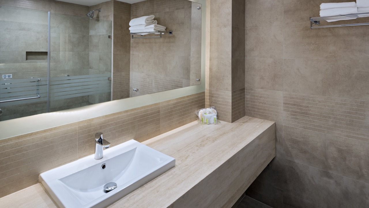 Photo of Bathroom in Zona 10