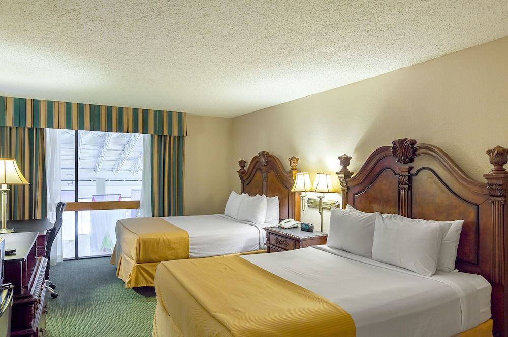 Photo of Bedroom in DeSoto