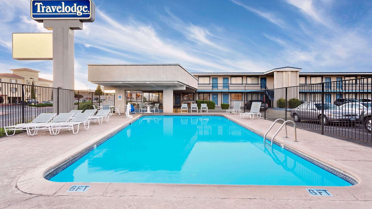 Photo of Outdoor in Page
