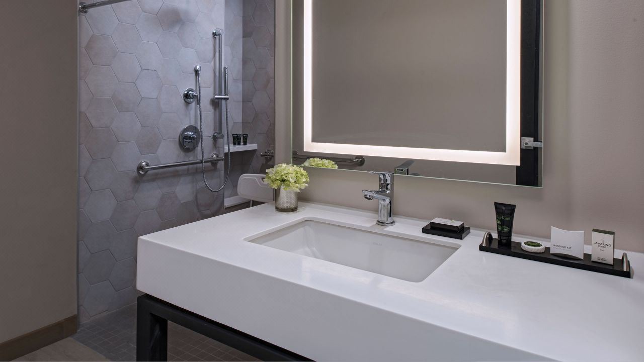 Photo of Bathroom in Zona 10