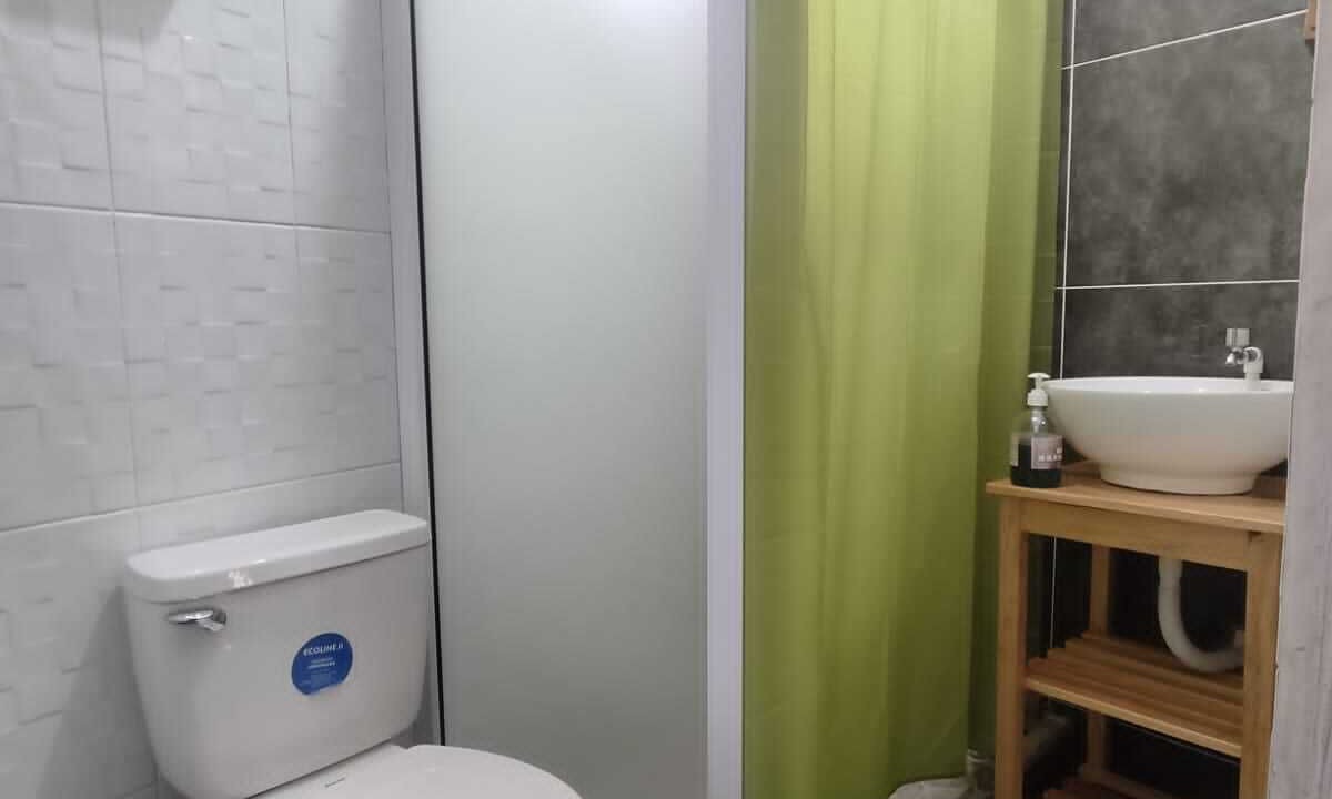 Photo of Bathroom in San Juan La Laguna