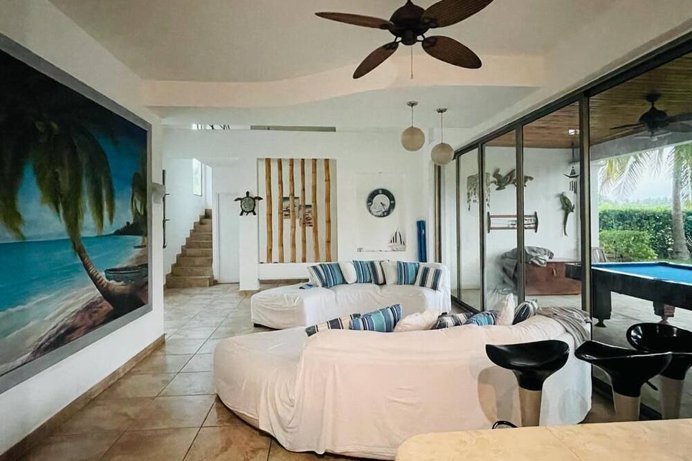 Photo of Bedroom in Iztapa