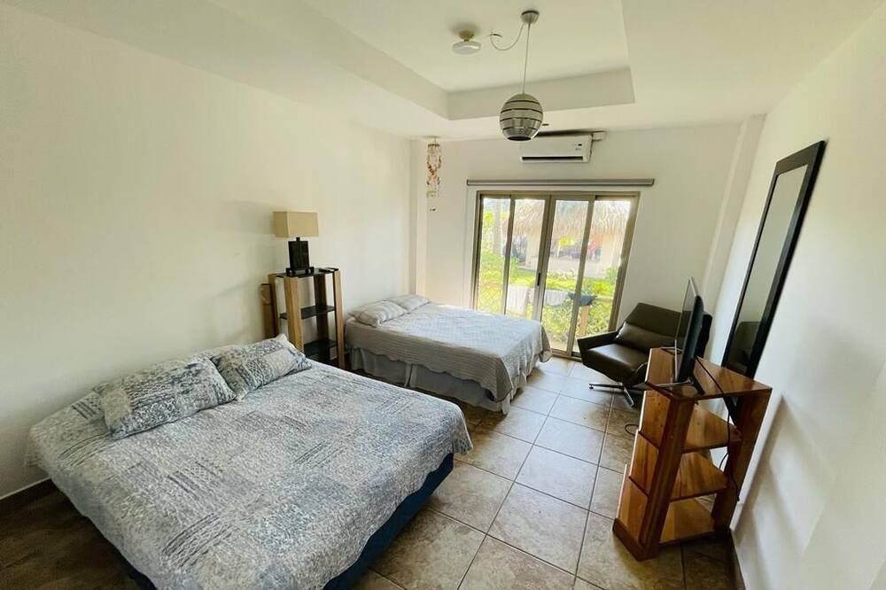 Photo of Bedroom in Iztapa